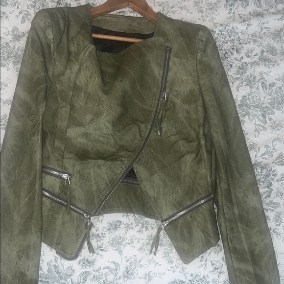 Jackets & Blazers - Stylish Green Women's Jacket